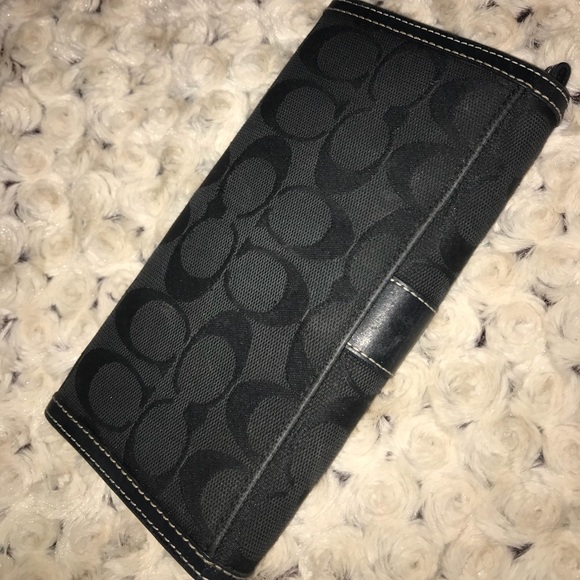 Coach Wallet - Picture 2 of 3